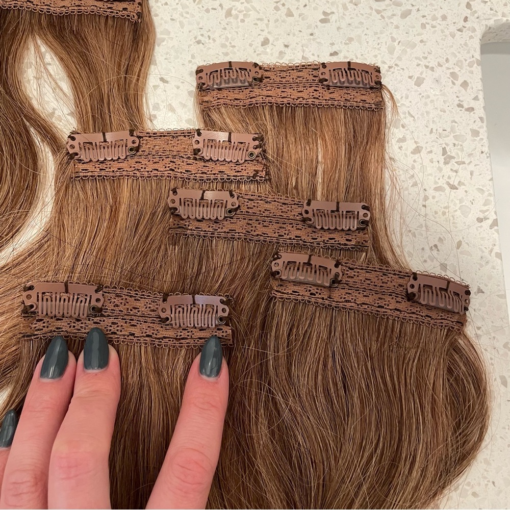 The Hair Shop 7-Piece “Pro 7 Clip-In Set” Light Brown with blonde highlights